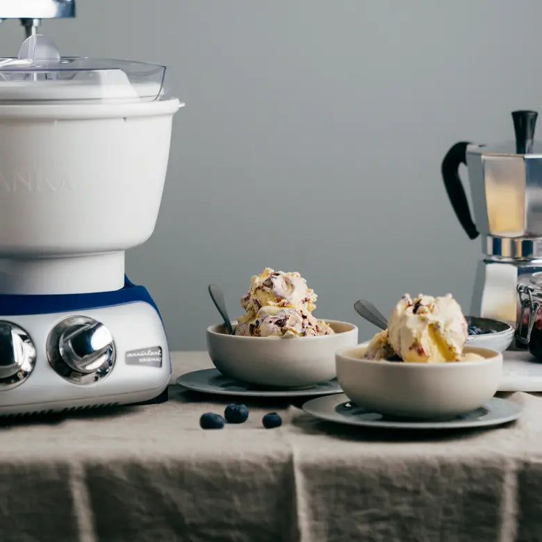 Blueberry cheesecake ice cream