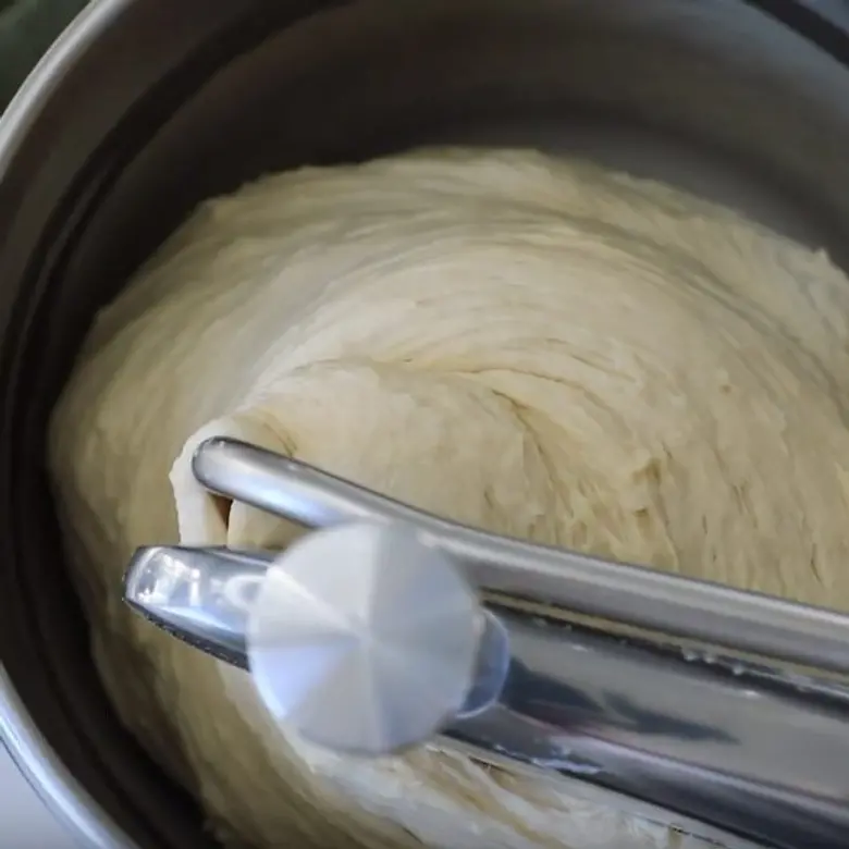 Baking with 5 kilos of dough