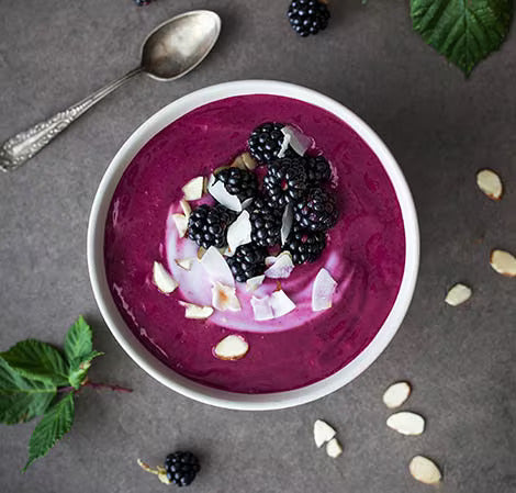 Blackberry Beet Smoothie Bowl