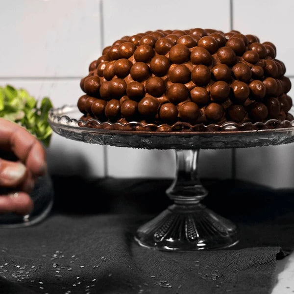 Luxurious chocolate cake