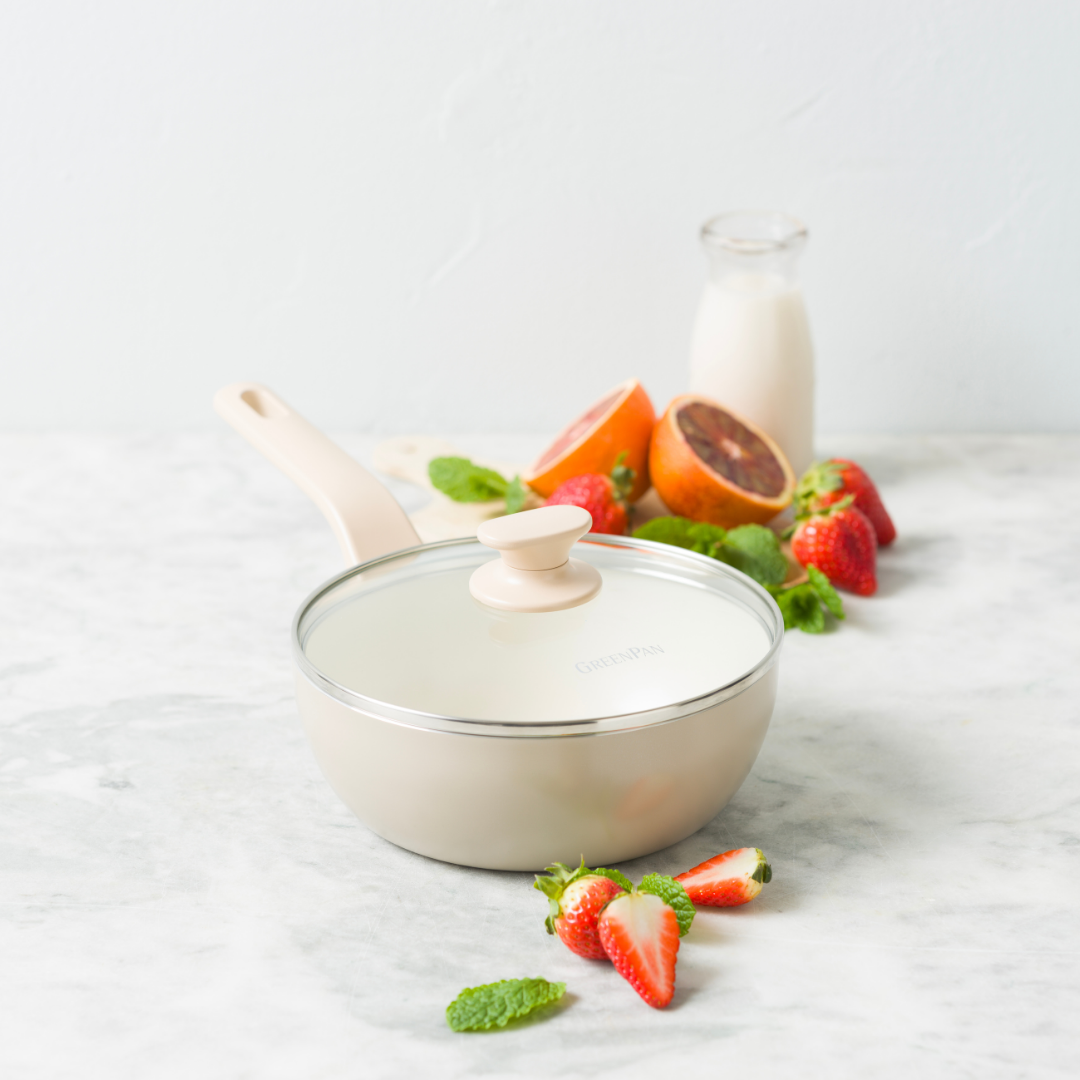 Greenpan Essence Covered Chef Pan