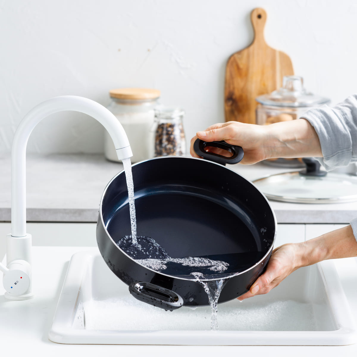 GreenPan Torino Black Covered Skillet 28cm