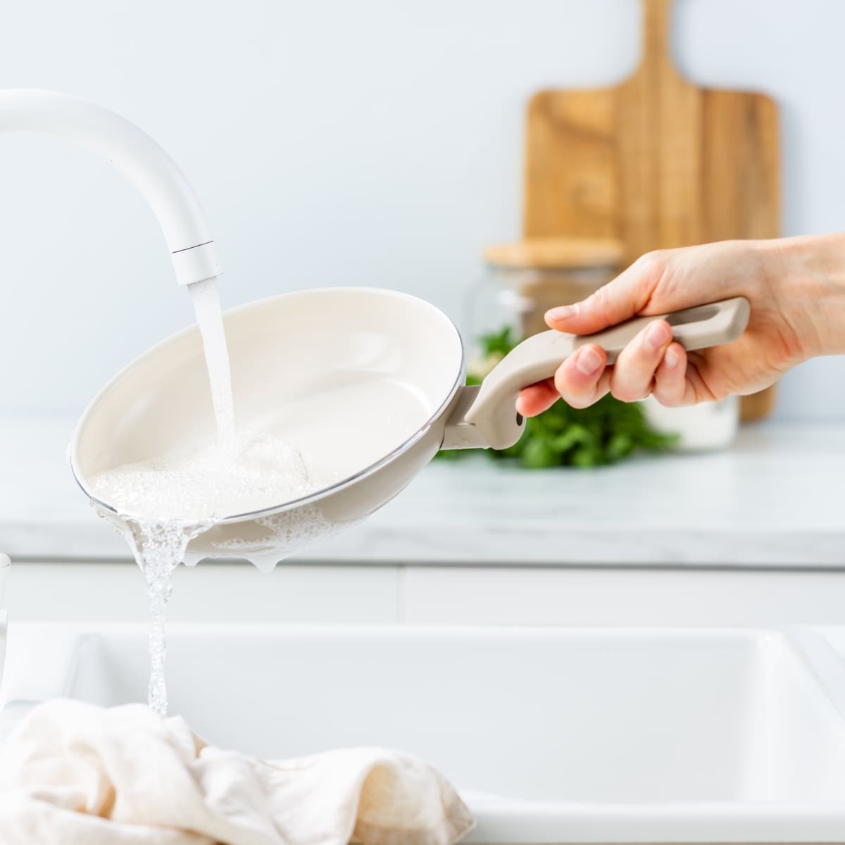 Greenpan Essence Open Frypan