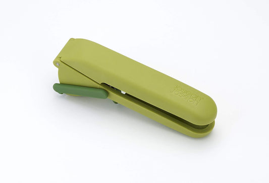 Joseph Joseph Duo Clean-Press Green Garlic Crusher