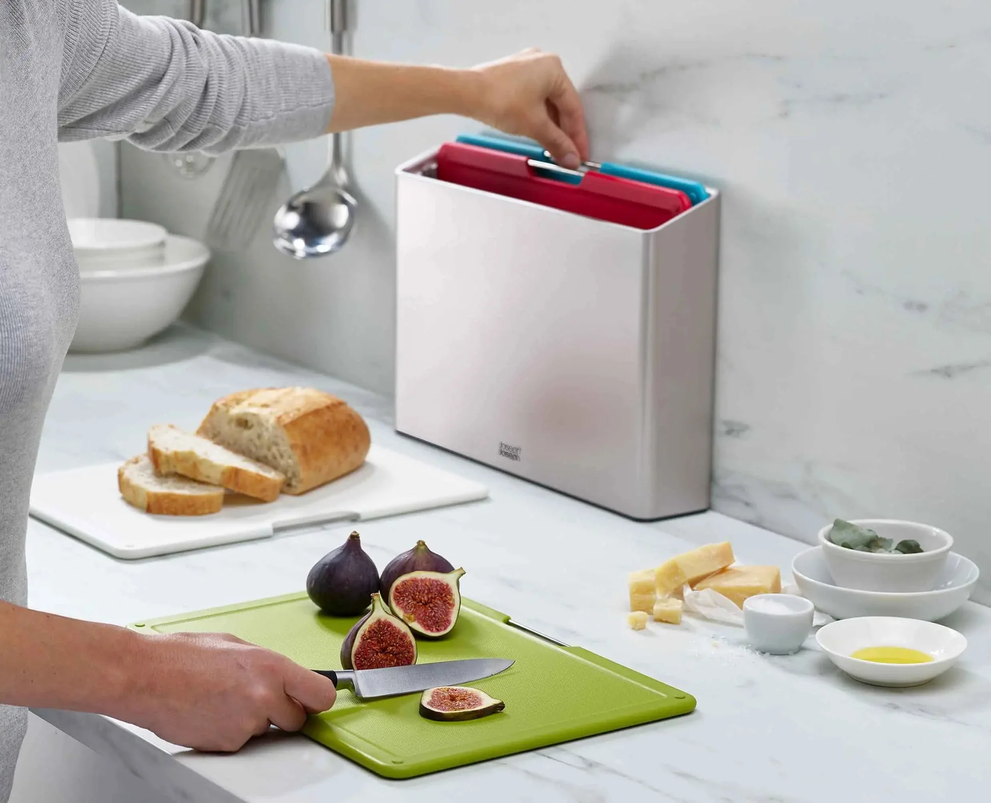 Joseph Joseph Folio 4 Piece Chopping Board Set (Large) Silver coast 2